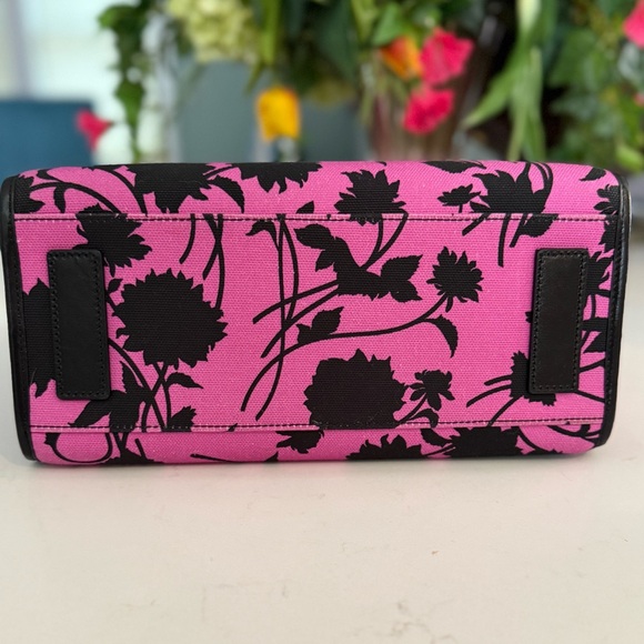 Versace La Medusa Tote Bag in Black & Pink with Crossbody Stap ~ EUC Gently Used - Picture 12 of 15